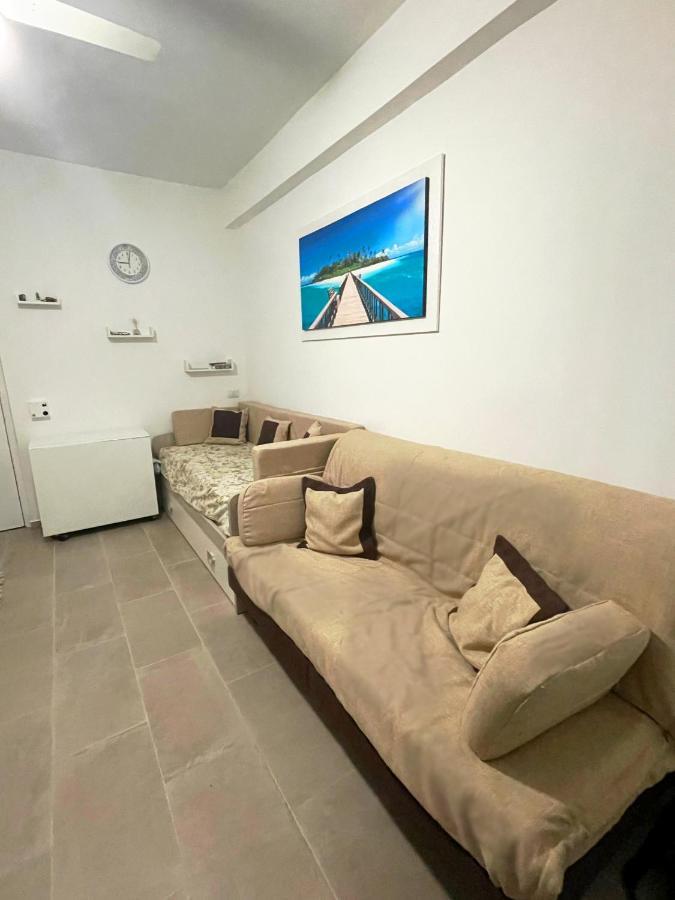 Casa Vacanza Giardini Naxos Taormina Miranaxos Esterno foto