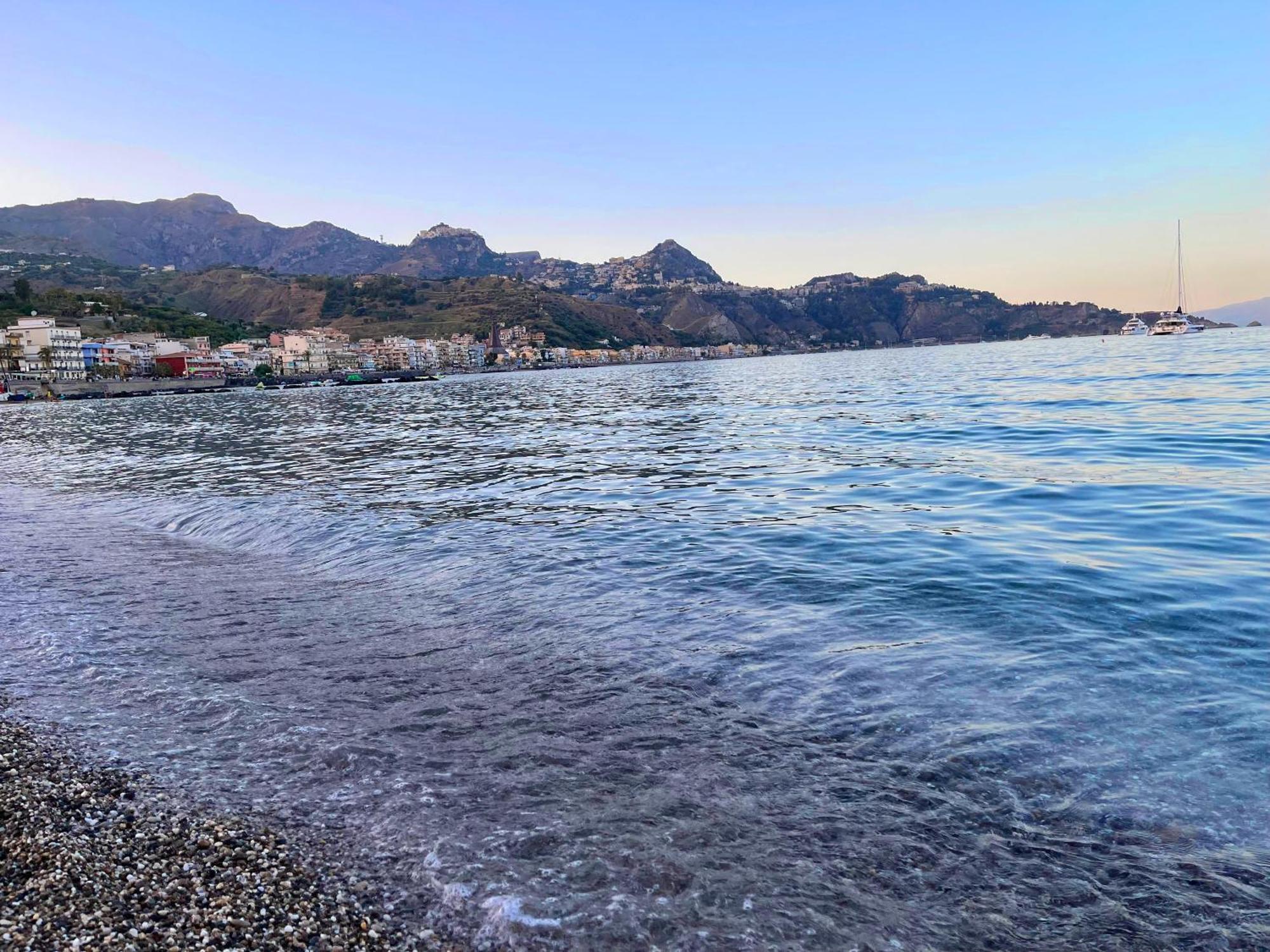 Casa Vacanza Giardini Naxos Taormina Miranaxos Esterno foto