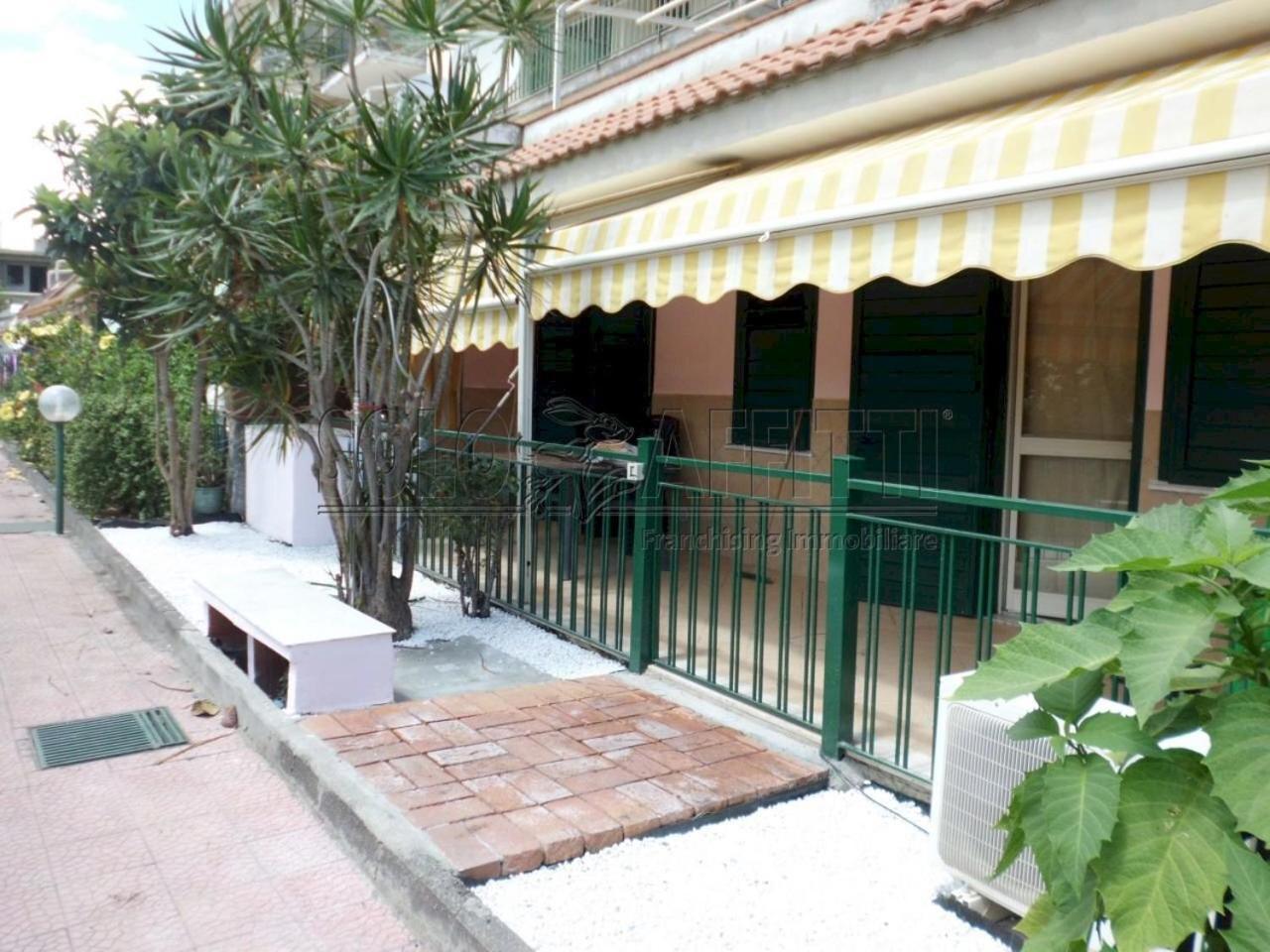 Casa Vacanza Giardini Naxos Taormina Miranaxos Esterno foto